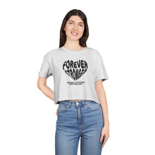 Load image into Gallery viewer, Esenell Urban Pulse Crop Tee - esenellclothing