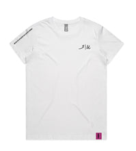 Load image into Gallery viewer, Never Fold Women's Tee - esenellclothing